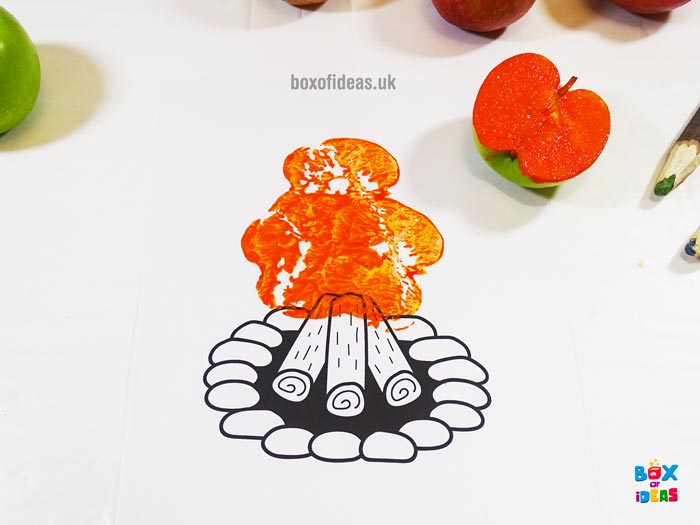 Orange Stamped Campfire Fire for Bugs and Nature Simple Stamping Art activity for Preschool Kids using Apples. #preschool #crafts #apples #stamped