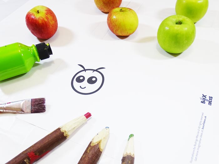 Printable Worm or Caterpillar Coloring Page for Bugs and Nature Simple Stamping Art activity for Preschool Kids using Apples. #preschool #crafts #apples