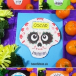 Paper Plate Mexican skulls to make with kids for Day of the Dead at school #dayofthedead #paperplate #craft #halloween